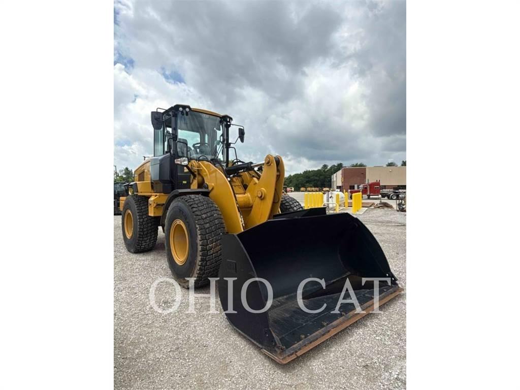 CAT 926M Фронтальные погрузчики