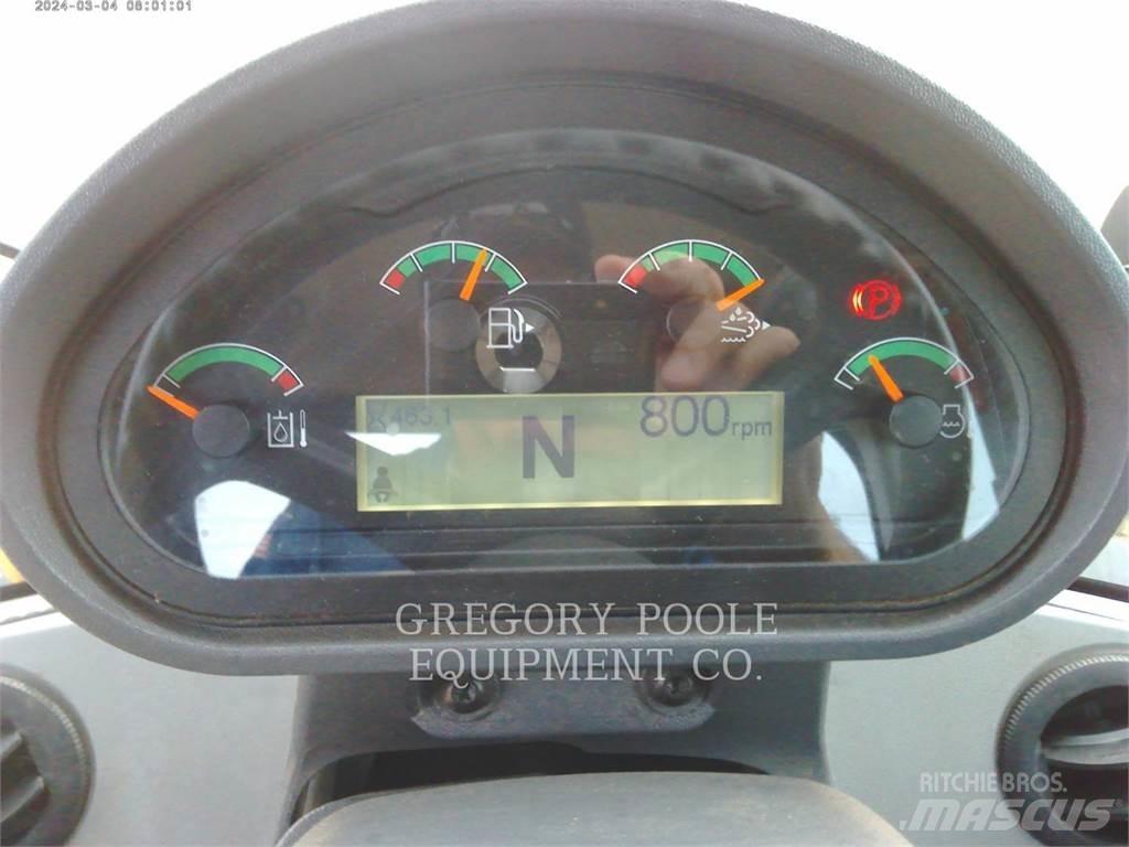 CAT 926M Фронтальные погрузчики