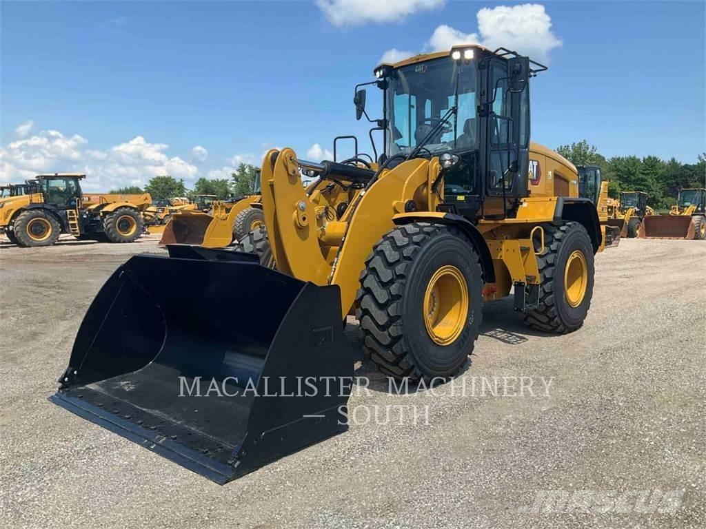 CAT 926M Фронтальные погрузчики