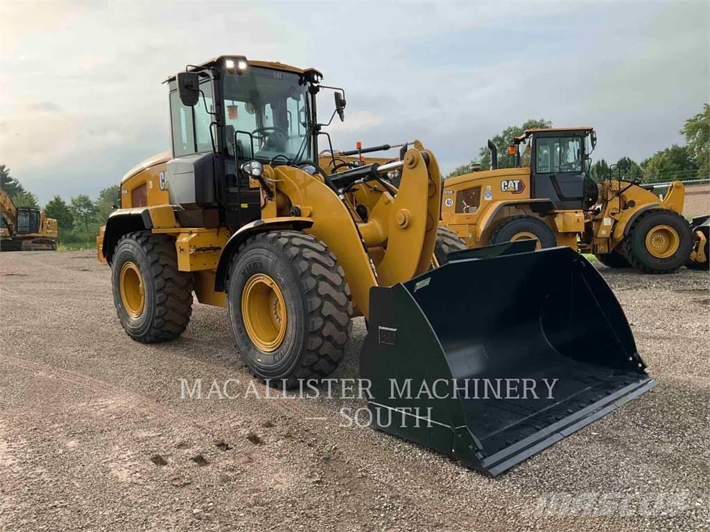 CAT 926M Фронтальные погрузчики