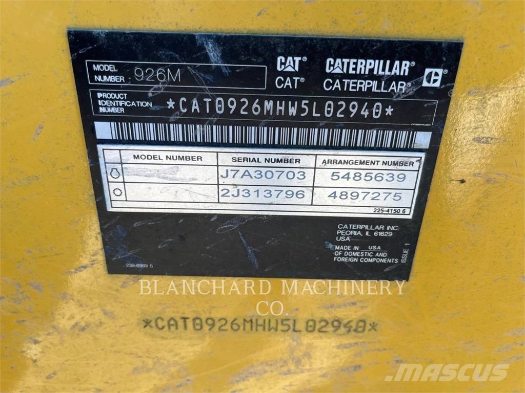 CAT 926M Фронтальные погрузчики