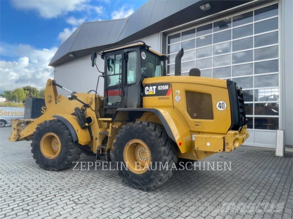 CAT 926M Фронтальные погрузчики