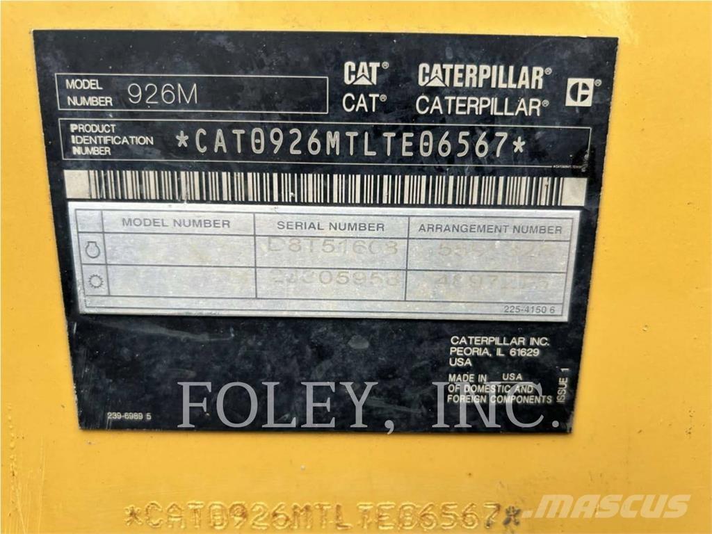 CAT 926M Фронтальные погрузчики