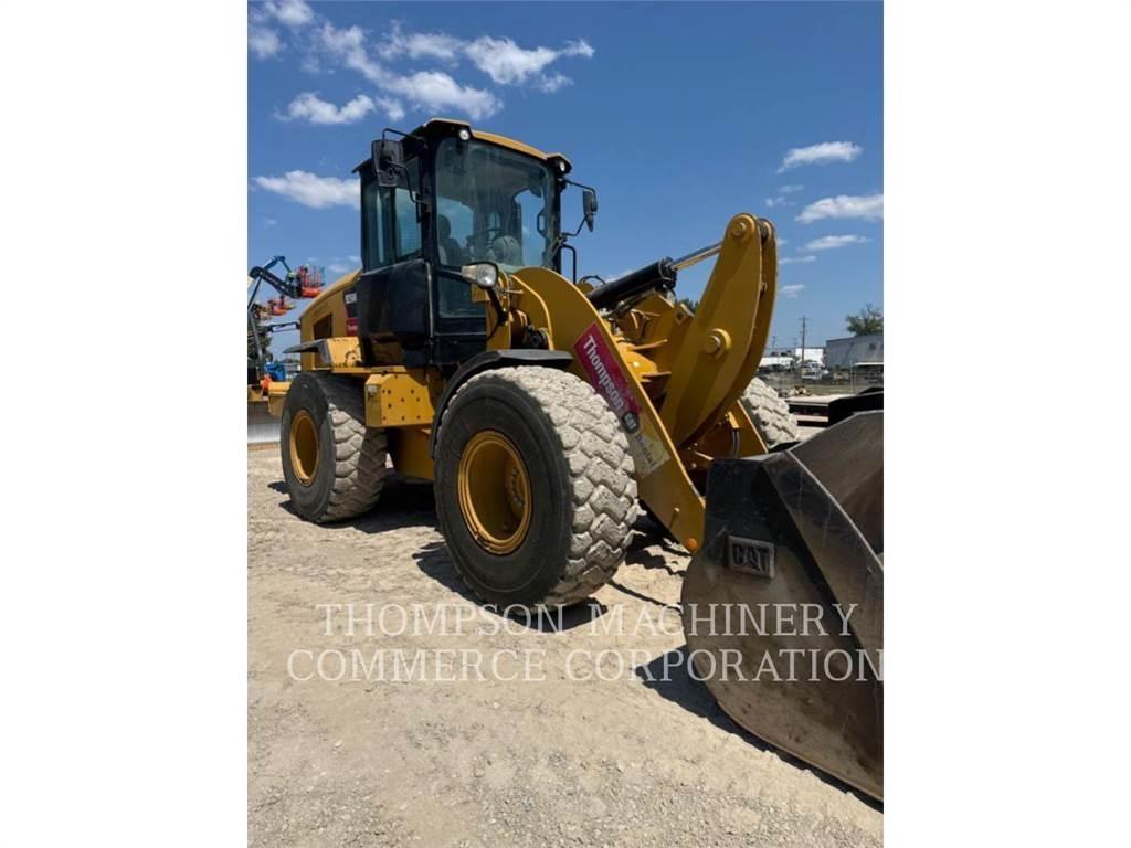 CAT 926M Фронтальные погрузчики