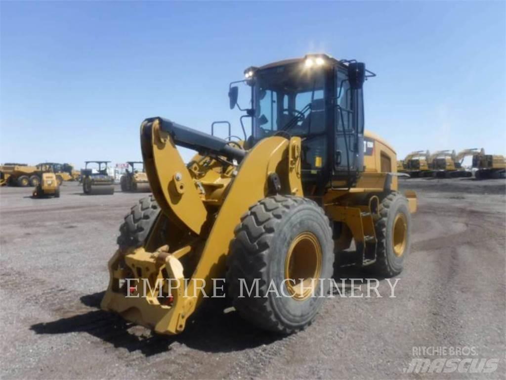 CAT 926M FC Фронтальные погрузчики