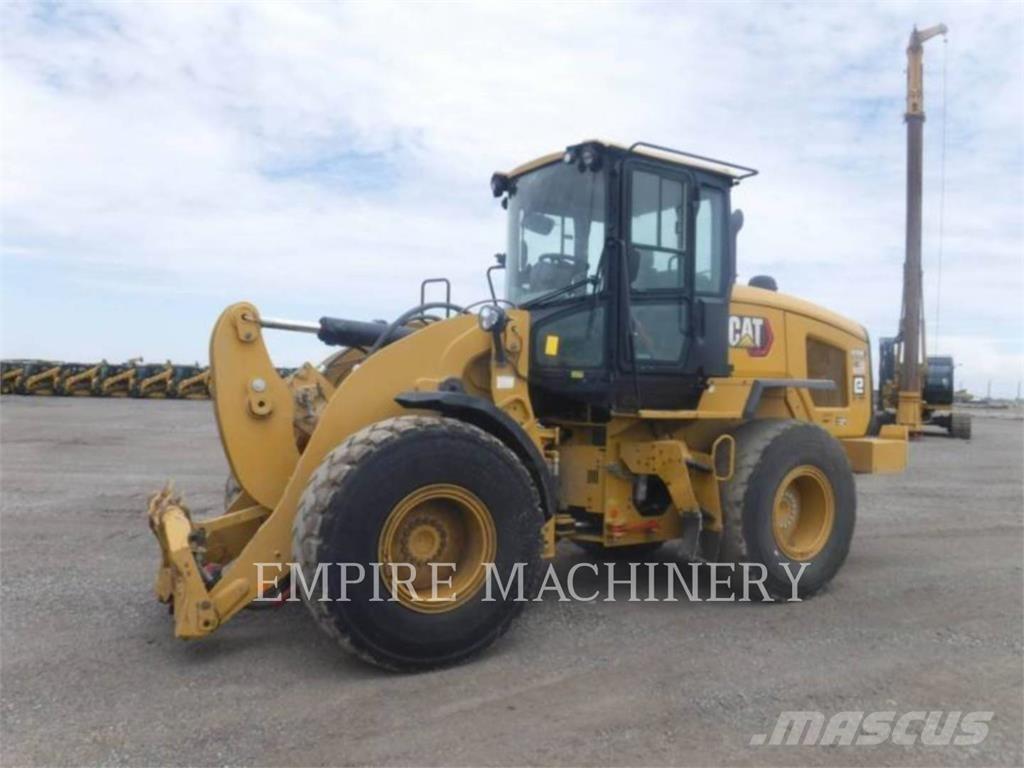 CAT 926M FC Фронтальные погрузчики