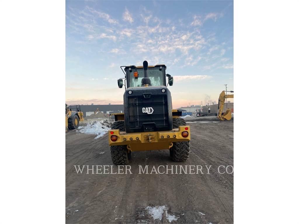 CAT 926M HL QC Фронтальные погрузчики