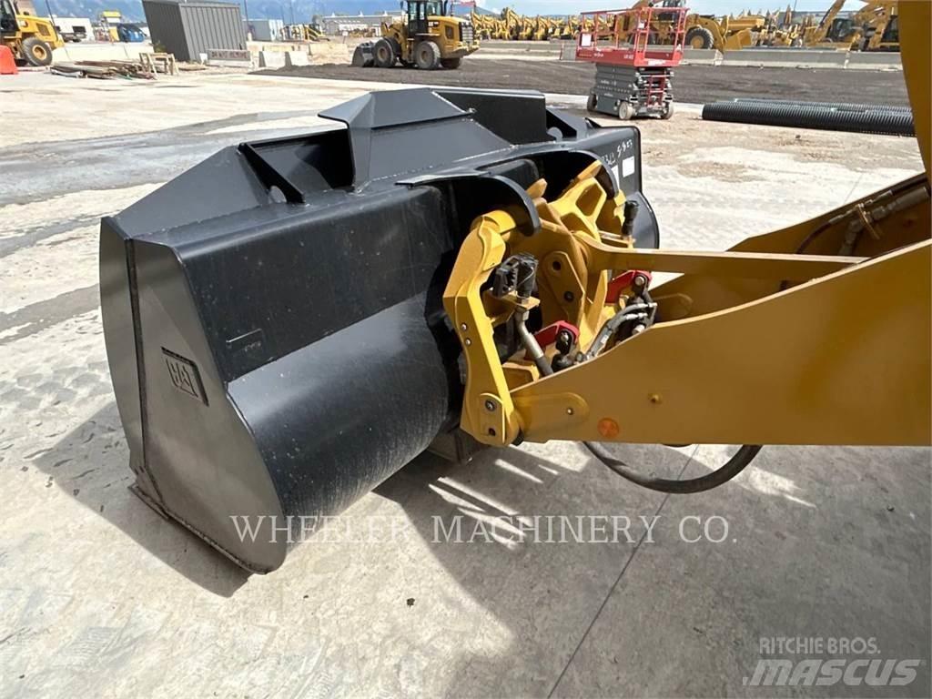 CAT 926M HL QC Фронтальные погрузчики