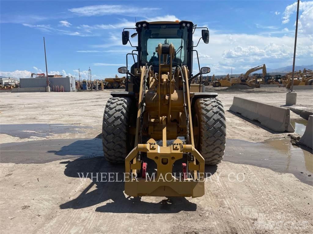 CAT 926M HL QC Фронтальные погрузчики