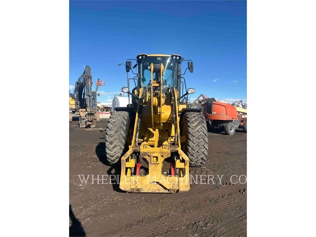 CAT 926M HL QC Фронтальные погрузчики