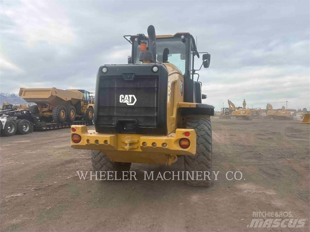 CAT 926M HL QC Фронтальные погрузчики