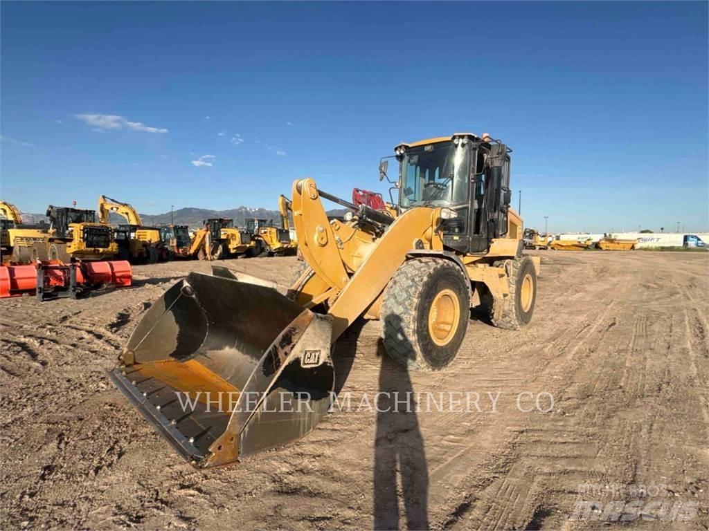 CAT 926M HL QC Фронтальные погрузчики