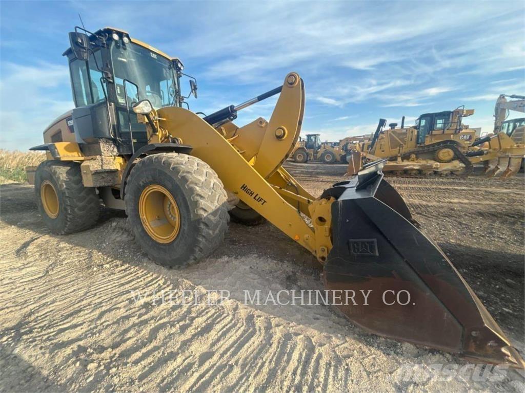 CAT 926M HL QC Фронтальные погрузчики