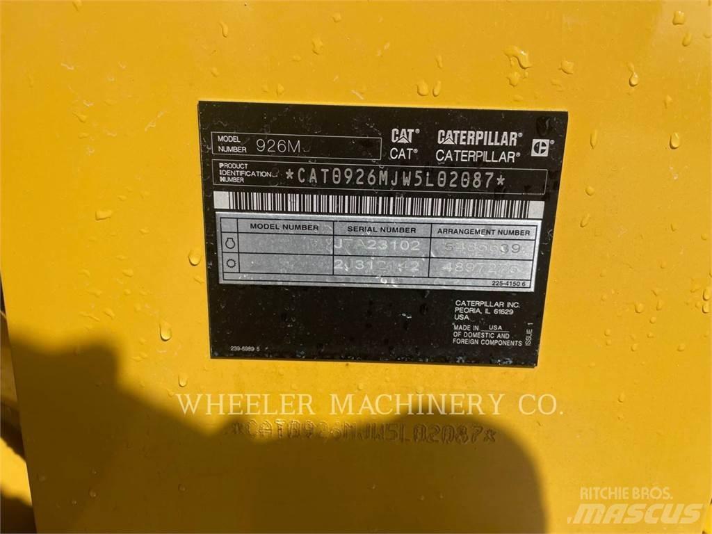 CAT 926M QC Фронтальные погрузчики