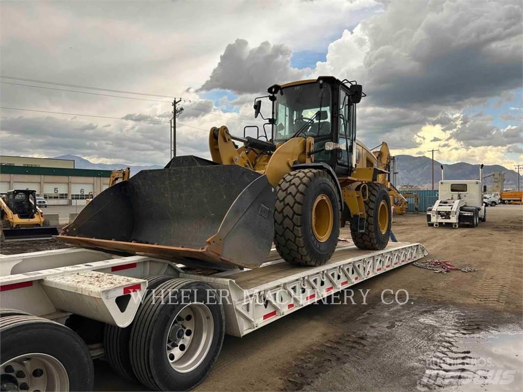CAT 926M QC Фронтальные погрузчики