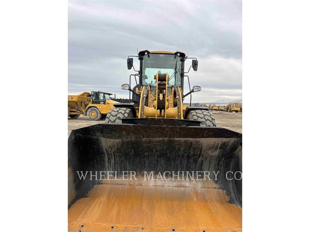 CAT 926M QC Фронтальные погрузчики