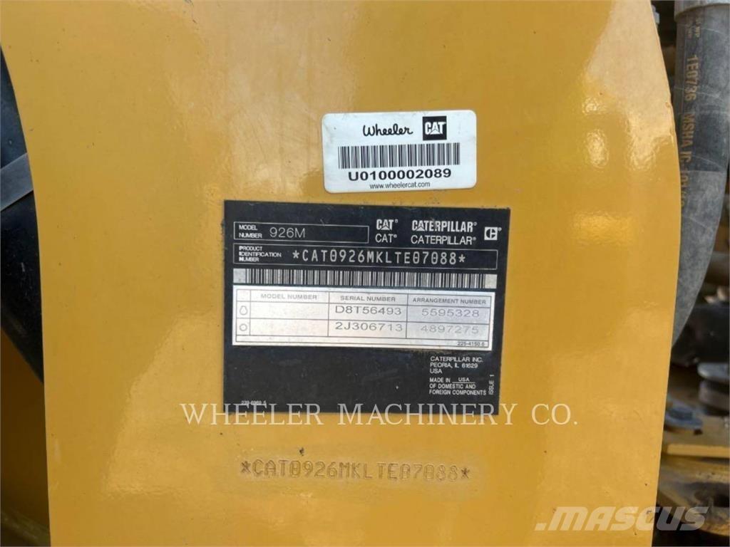 CAT 926M QC Фронтальные погрузчики