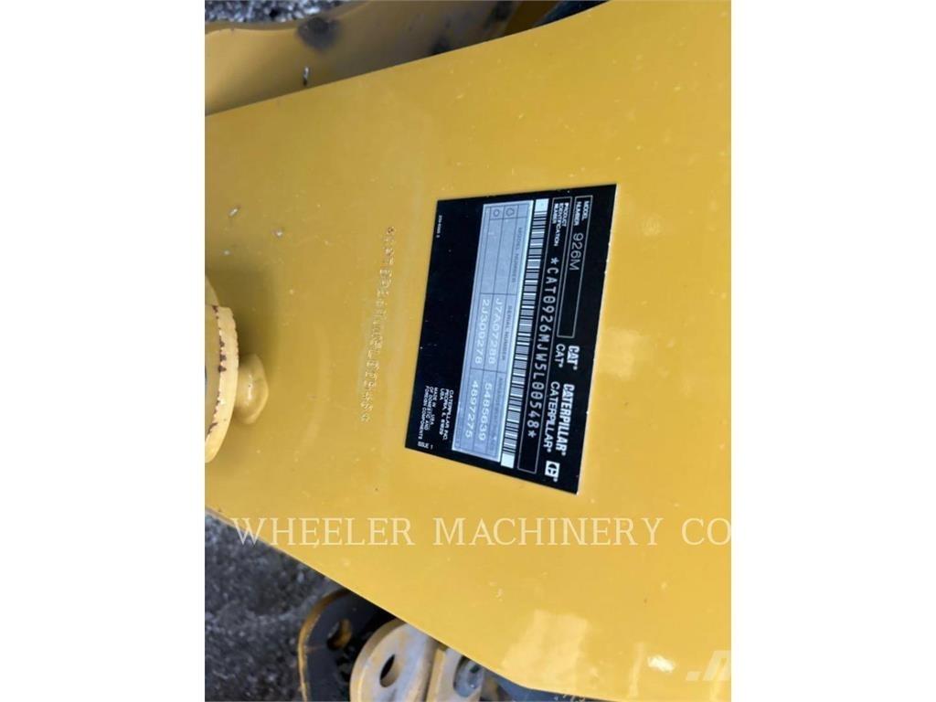 CAT 926M QC Фронтальные погрузчики