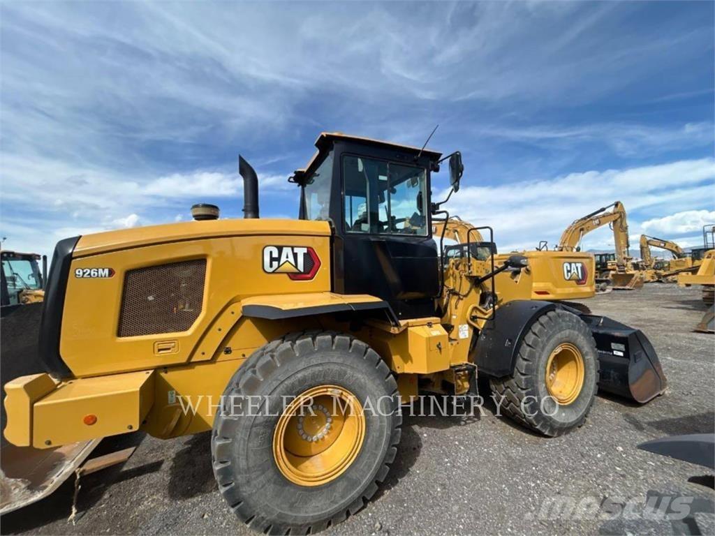 CAT 926M QC Фронтальные погрузчики