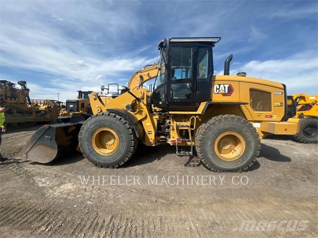 CAT 926M QC Фронтальные погрузчики