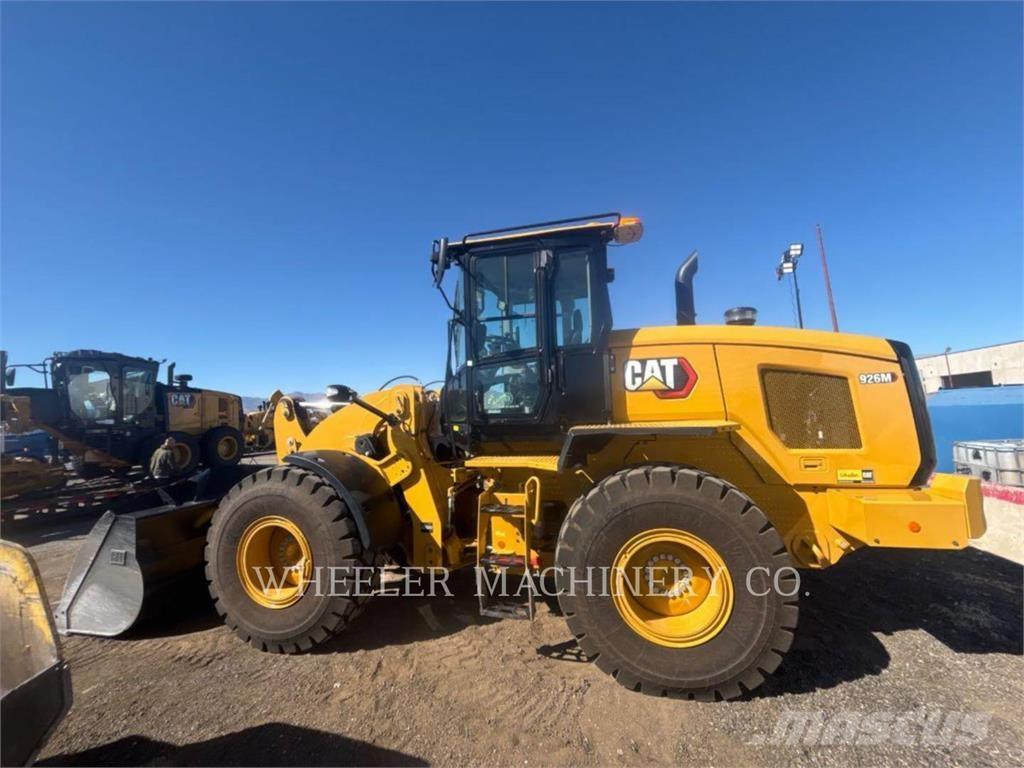 CAT 926M QC Фронтальные погрузчики
