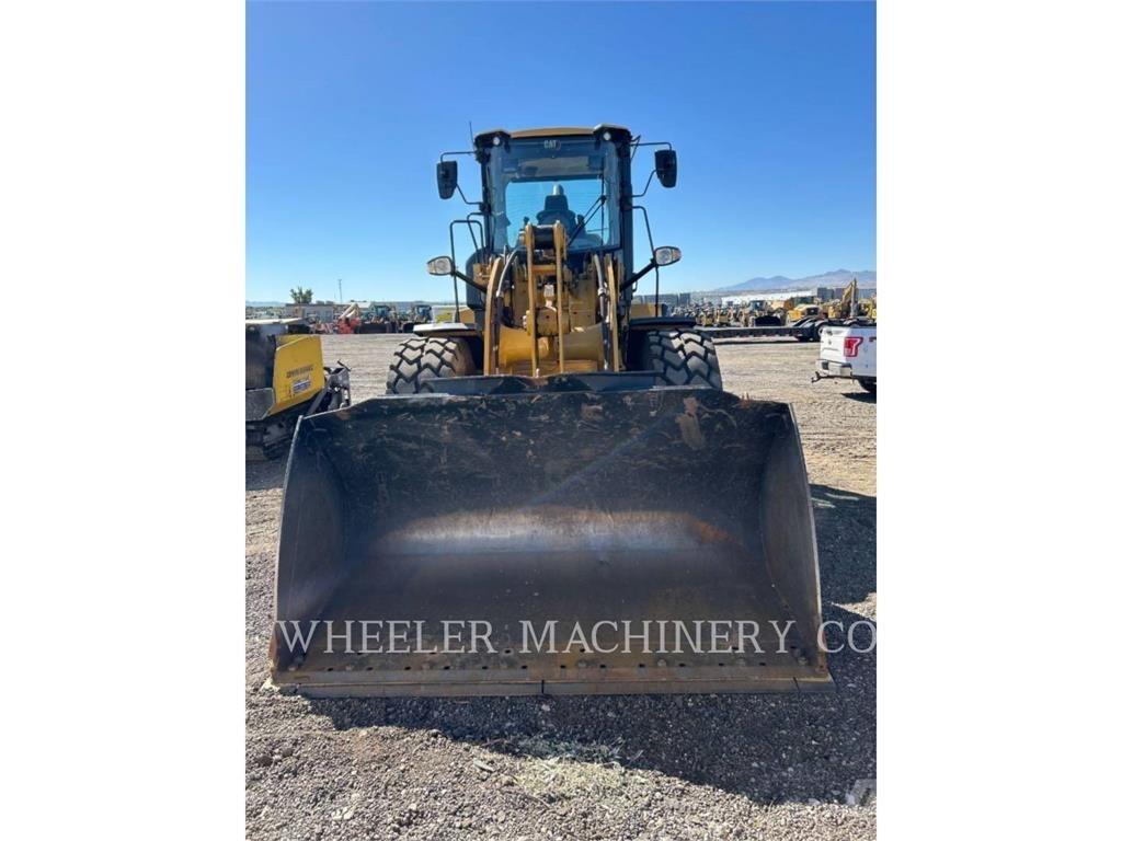 CAT 926M QC 3V Фронтальные погрузчики