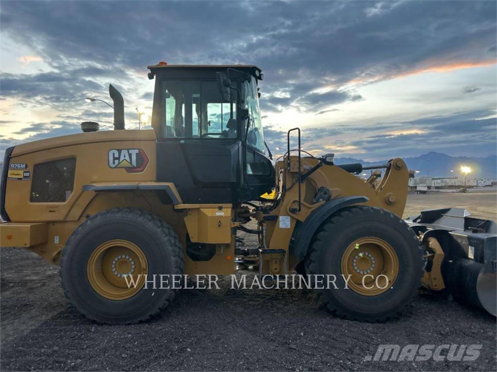 CAT 926M QC 3V Фронтальные погрузчики