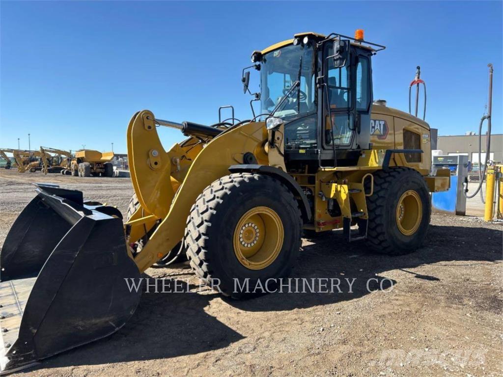 CAT 926M QC 3V Фронтальные погрузчики