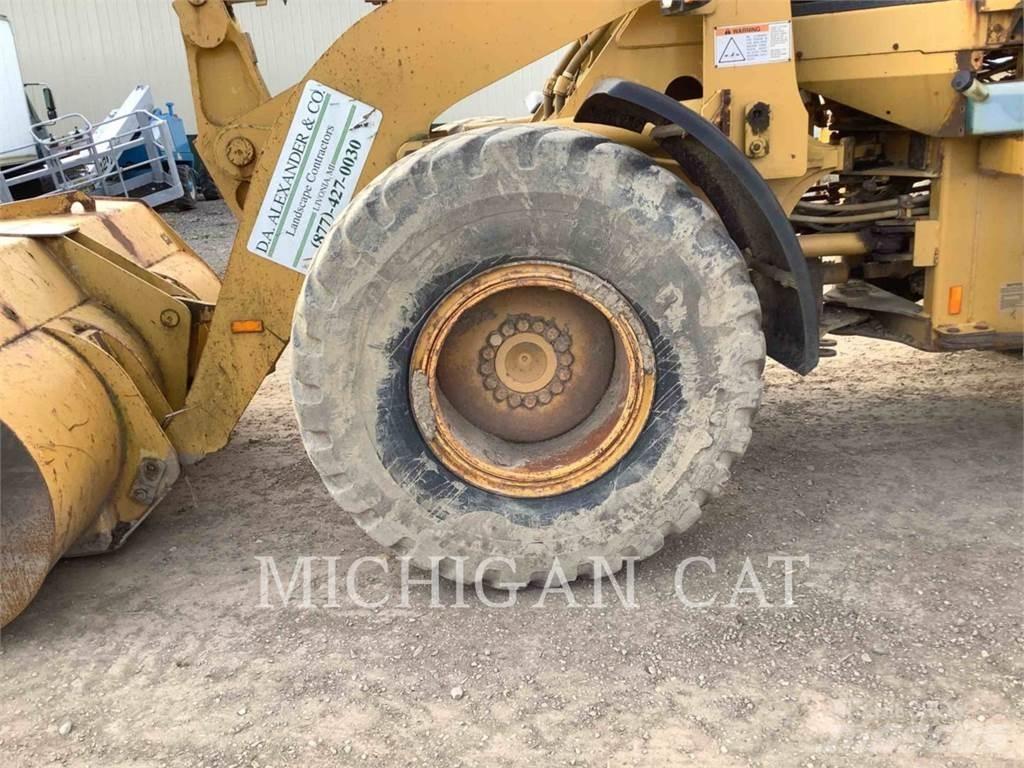 CAT 928G Фронтальные погрузчики