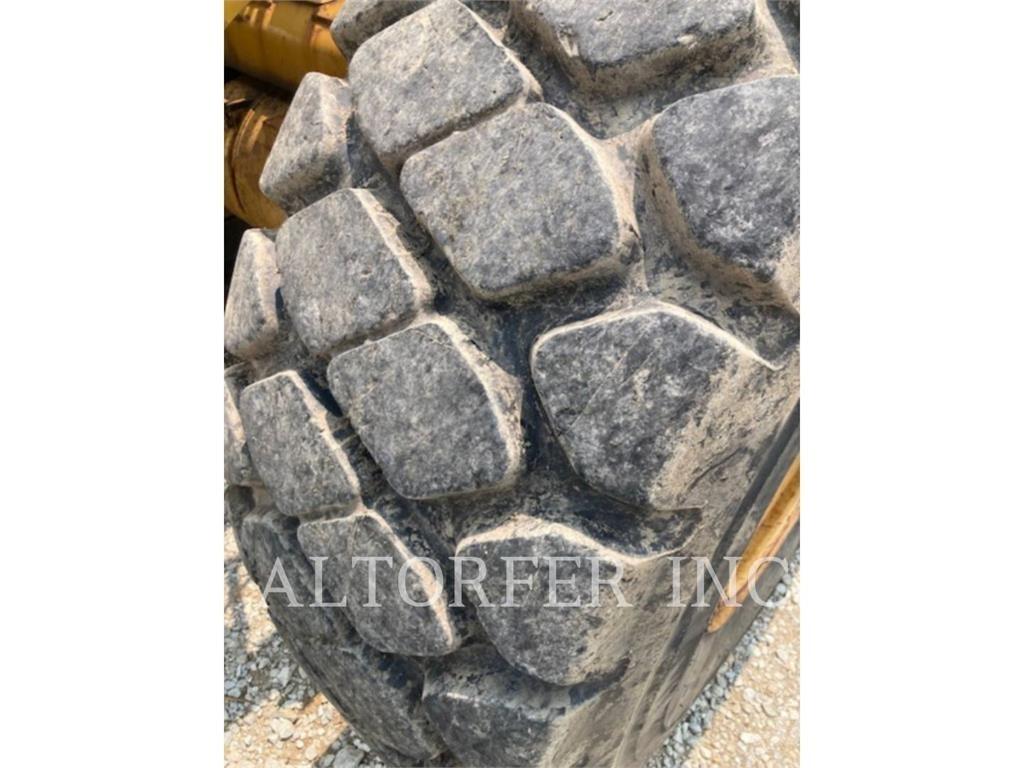 CAT 928HZ Фронтальные погрузчики