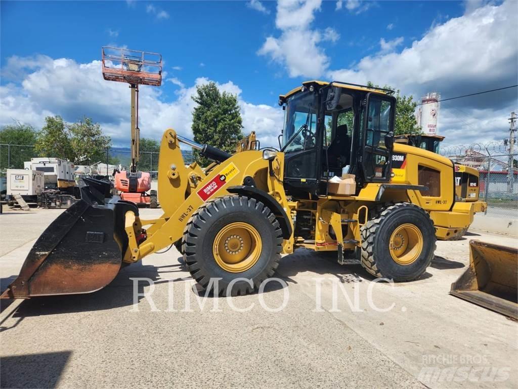 CAT 930 Фронтальные погрузчики