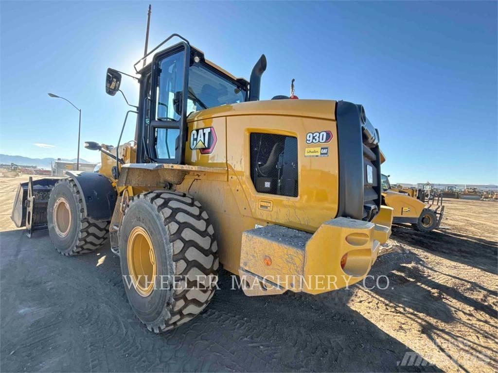 CAT 930 QC Фронтальные погрузчики