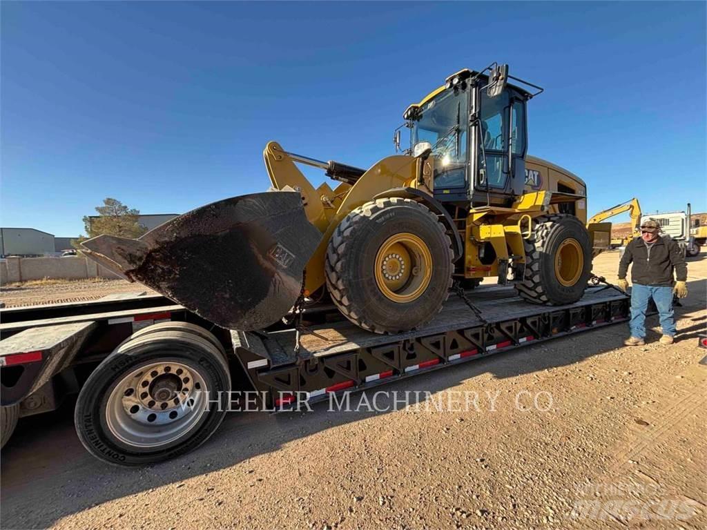 CAT 930 QC Фронтальные погрузчики