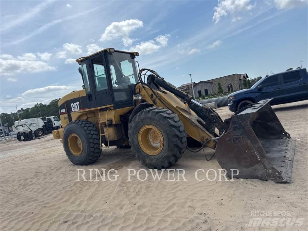 CAT 930GIT Фронтальные погрузчики