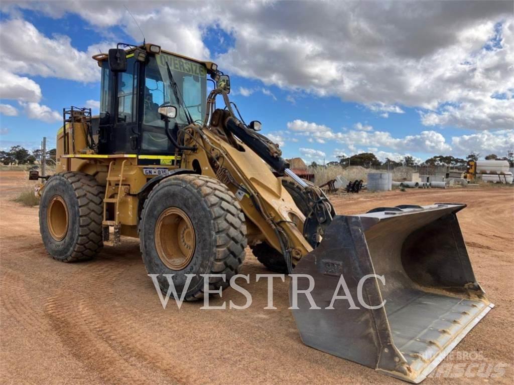 CAT 930H Фронтальные погрузчики