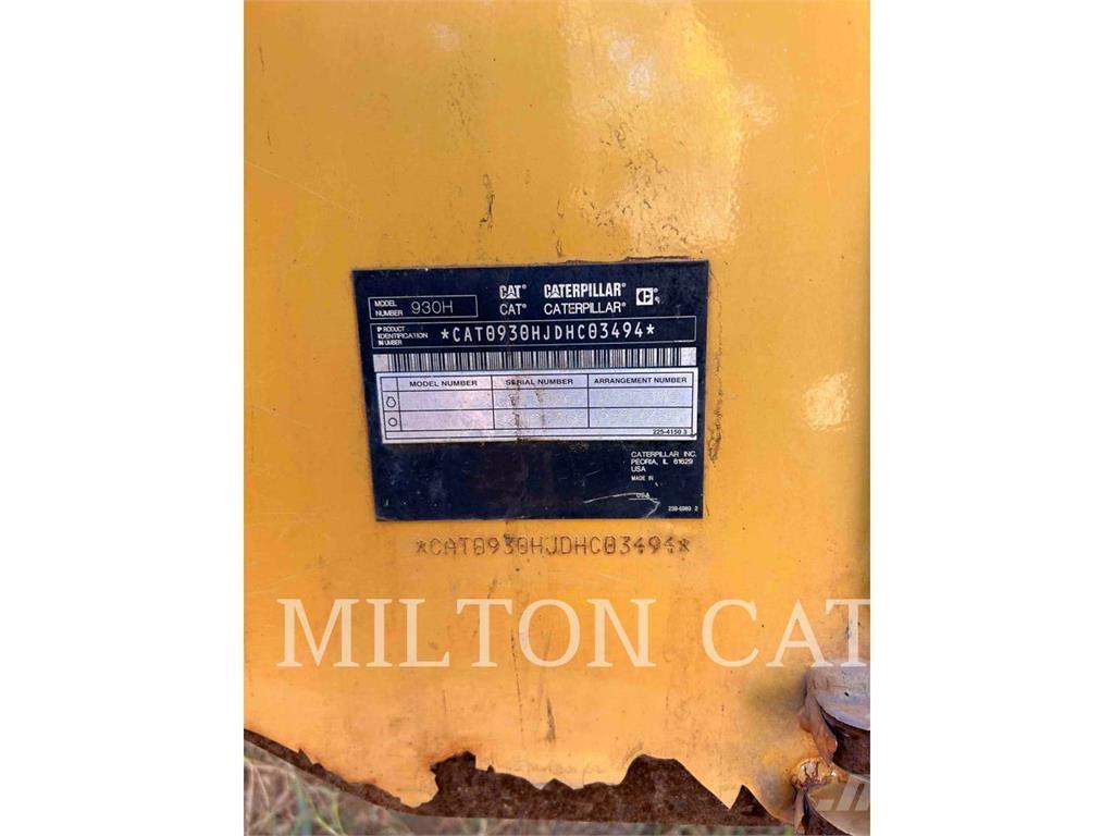 CAT 930H Фронтальные погрузчики