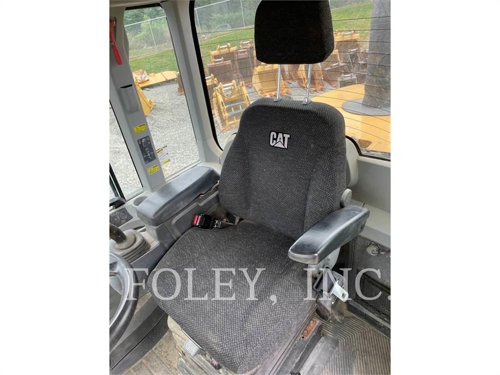 CAT 930K Фронтальные погрузчики