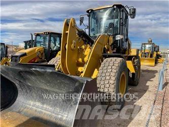 CAT 930M Фронтальные погрузчики