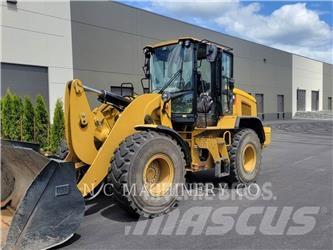 CAT 930M Фронтальные погрузчики