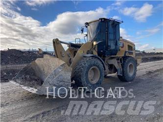 CAT 930M Фронтальные погрузчики