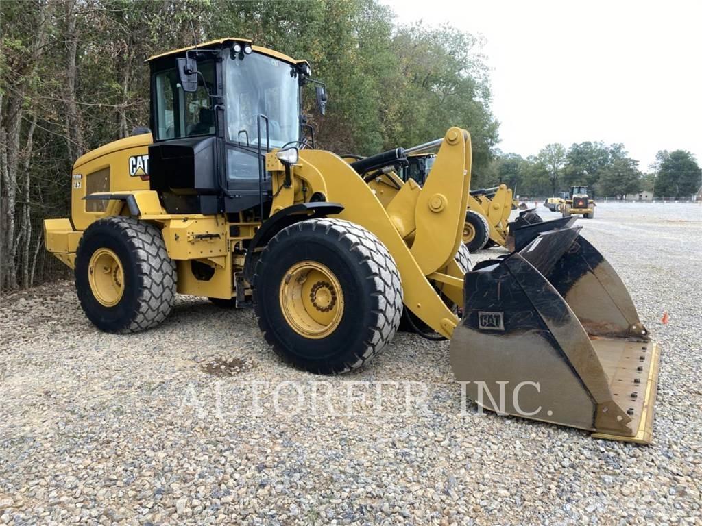 CAT 930M Гусеничные бульдозеры