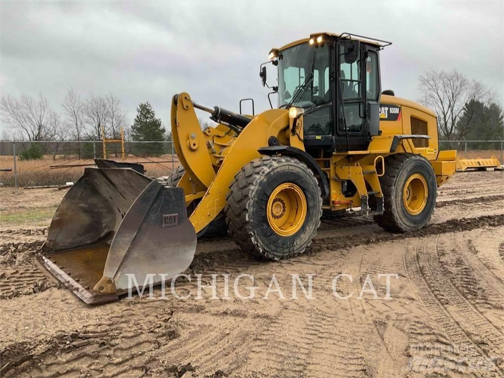 CAT 930M 3RQ Фронтальные погрузчики