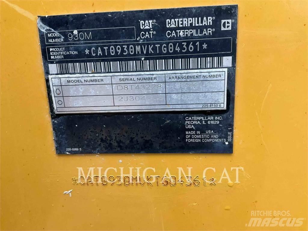 CAT 930M 3RQ Фронтальные погрузчики