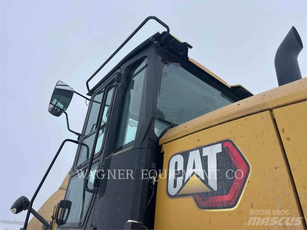 CAT 930M AG HL Фронтальные погрузчики