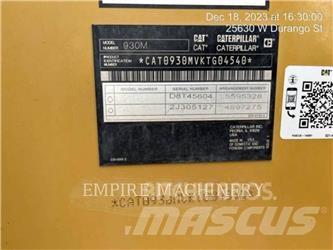CAT 930M FC Фронтальные погрузчики