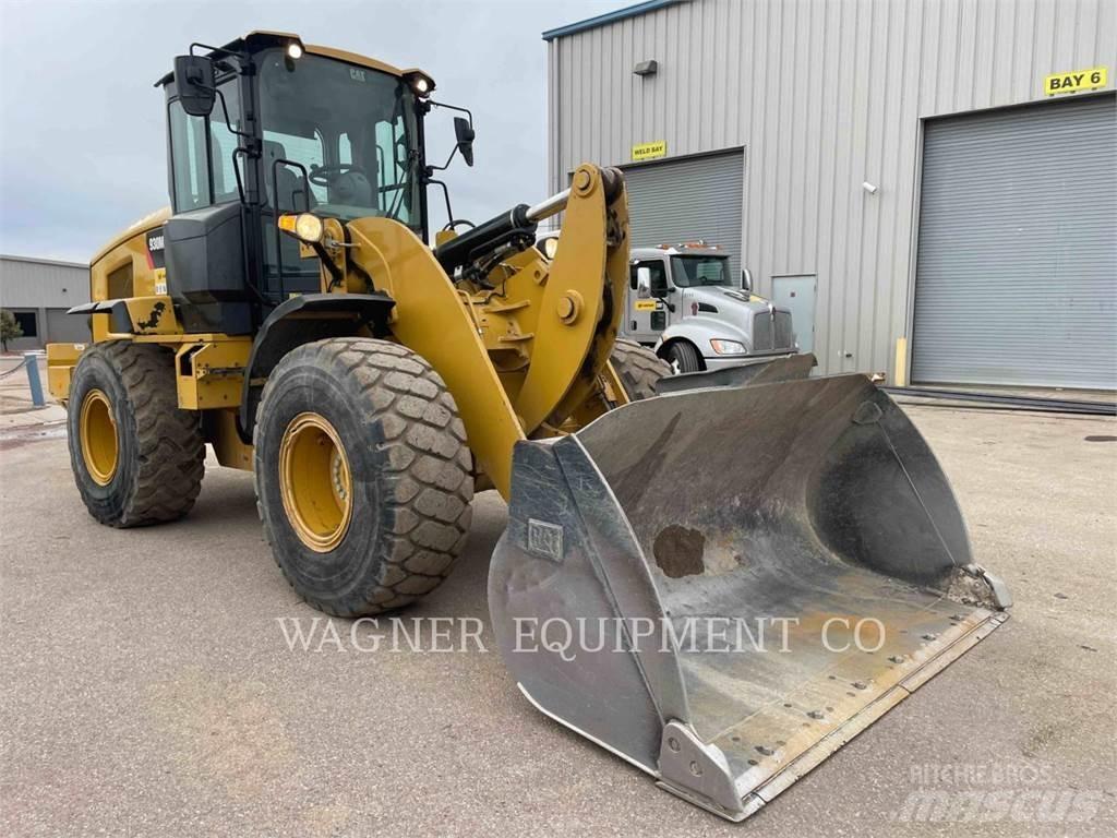 CAT 930M FC Фронтальные погрузчики