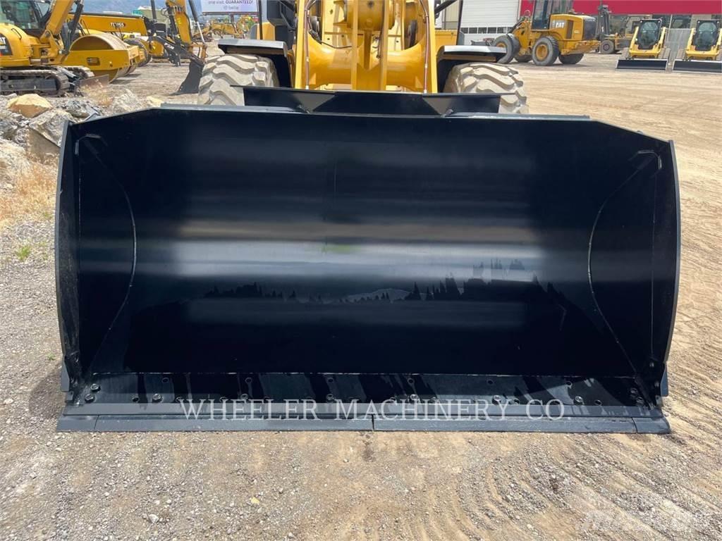 CAT 930M QC Фронтальные погрузчики