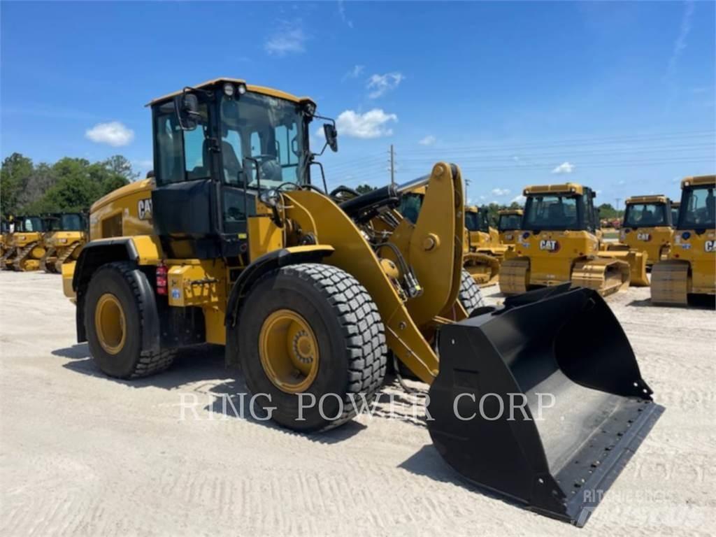 CAT 930MQC3V Фронтальные погрузчики