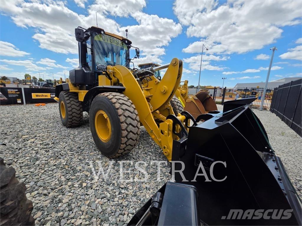 CAT 938-14LRC Фронтальные погрузчики