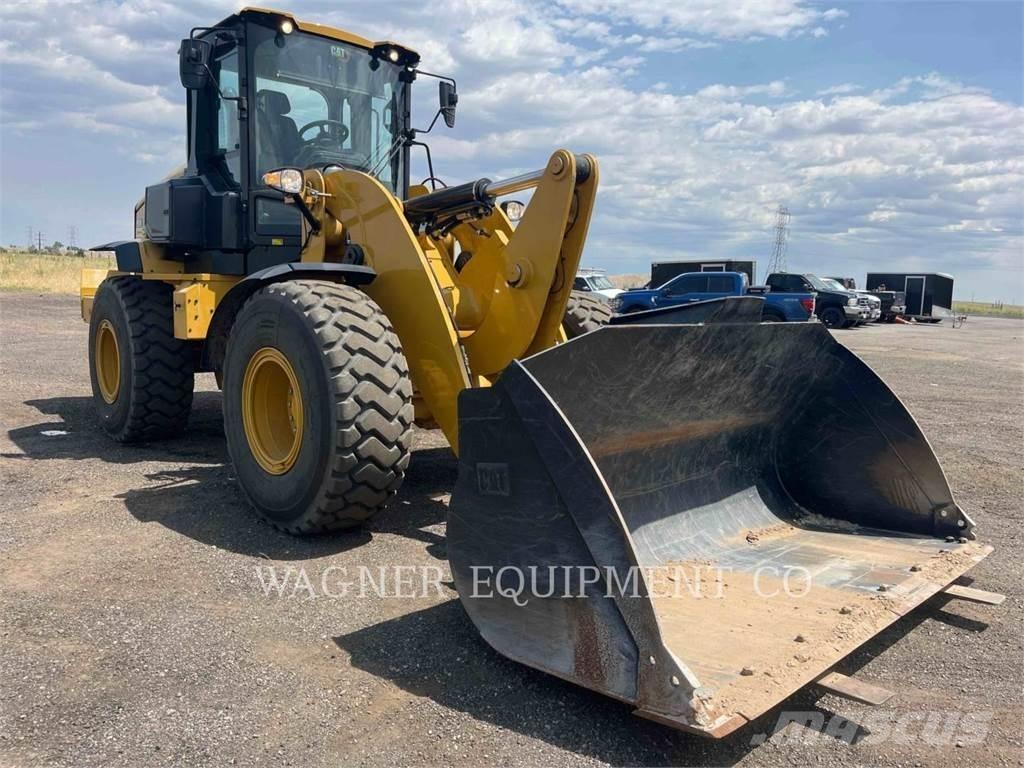 CAT 938 FC Фронтальные погрузчики
